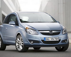 Corsa 1.2 Cosmo