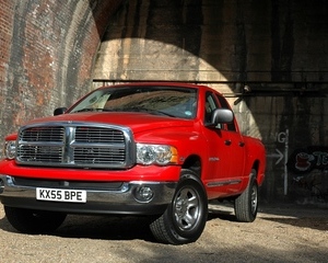 Ram 2500 Mega Cab 4X2 SLT SWB