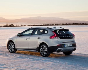 V40 Cross Country D4 Pro Geartronic