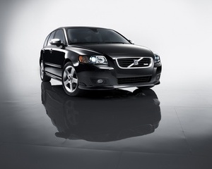 V50 2.0D R-Design