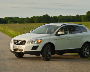 XC60 D4 AWD Momentum Geartronic