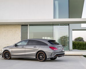 CLA Shooting Brake 250