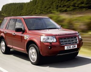 Freelander 2  3.2 HSE Automatic