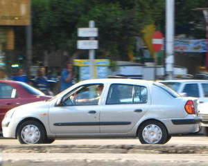 Clio II Symbol 1.4 16v Automatic