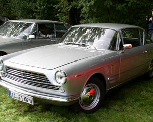 2300 S Coupé