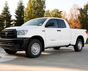 Tundra Grade Regular Cab 4X4 4.7L