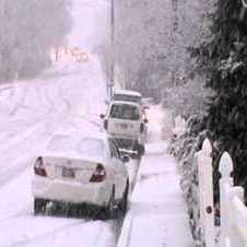 Cars Sliding & Crashing in Bountiful, UT, 400 north bountiful ut 1/21/2012