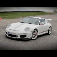 Porsche 911 GT3 RS 4.0 on track